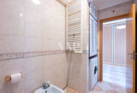 4 Bedroom Apartment with Sea View, Quarteira