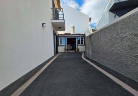 House 3 Bedrooms Gaula de Baixo House 3 Bedrooms Gaula de Baixo