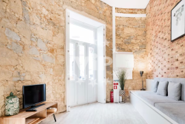 LISBON - ARROIOS- ONE BEDROOM APARTMENT