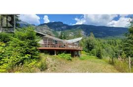 Excellent 4 Bed Estate For Sale In Bella Coola British Columbia Excellent 4 Bed Estate For Sale In Bella Coola British Columbia