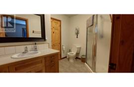 Excellent 4 Bed Estate For Sale In Bella Coola British Columbia Excellent 4 Bed Estate For Sale In Bella Coola British Columbia