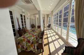 Luxury 5 bed Villa For Sale in Morning side Durban South