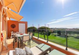 Modern 2 Bedroom Bayview Village Apartment with Panoramic Golf Views on Boavista Golf & Spa, Lagos