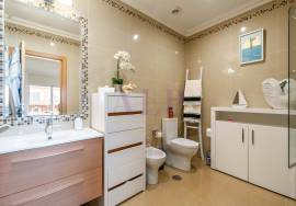 Modern 2 Bedroom Bayview Village Apartment with Panoramic Golf Views on Boavista Golf & Spa, Lagos