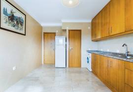 4 Bedroom Detached House for Sale | Garage |Caldas da Rainha