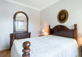 4 Bedroom Detached House for Sale | Garage |Caldas da Rainha