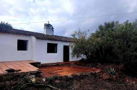 Authentic Portuguese country house with 4ha in protected area – Loulé Authentic Portuguese country house with 4ha in protected area – Loulé