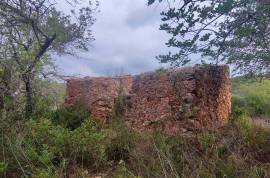 Authentic Portuguese country house with 4ha in protected area – Loulé Authentic Portuguese country house with 4ha in protected area – Loulé