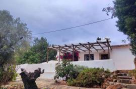 Authentic Portuguese country house with 4ha in protected area – Loulé Authentic Portuguese country house with 4ha in protected area – Loulé