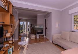 2 Bedroom Apartment with Garage, Private Garden and Stunning Views – Caxias, between Lisbon, Oeiras and Cascais