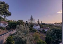 2 Bedroom Apartment with Garage, Private Garden and Stunning Views – Caxias, between Lisbon, Oeiras and Cascais