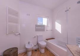 2 Bedroom Apartment with Garage, Private Garden and Stunning Views – Caxias, between Lisbon, Oeiras and Cascais