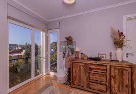 2 Bedroom Apartment with Garage, Private Garden and Stunning Views – Caxias, between Lisbon, Oeiras and Cascais