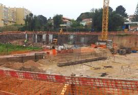 1+1 Bedroom Apartment in Canidelo: Stunning Views and Proximity to the Beach