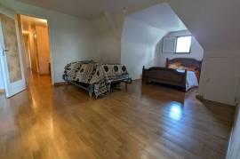 Houses for sale - 6 rooms - 139 m2 - GUILLAC - (56800) Houses for sale - 6 rooms - 139 m2 - GUILLAC - (56800)