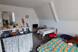 Flats / Apartments for rent - 2 rooms - 32 m2 - PLOERMEL - (56800)