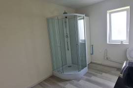 Flats / Apartments for rent - 3 rooms - 73 m2 - LA TRINITE PORHOET - (56490)