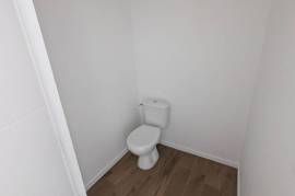 Flats / Apartments for rent - 3 rooms - 61 m2 - PLOERMEL - (56800)