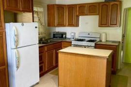 RH-370 2 bed 1 bath Apartment, Carrot Bay