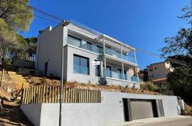 Astonishing newly constructed home with sea views in Lloret de Mar - Costa Brava