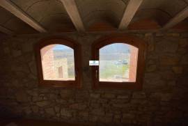 Cataloged farmhouse with 11 hectares and main building completely renovated of 500 m2 with character and noble materials and 11 hectares in Mont-Ral (Tarragona) Cataloged farmhouse with 11 hectares and main building completely renovated of 500 m2 with character and noble materials and 11 hectares in Mont-Ral (Tarragona)