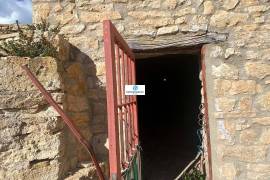 Cataloged farmhouse with 11 hectares and main building completely renovated of 500 m2 with character and noble materials and 11 hectares in Mont-Ral (Tarragona) Cataloged farmhouse with 11 hectares and main building completely renovated of 500 m2 with character and noble materials and 11 hectares in Mont-Ral (Tarragona)