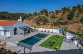 Holiday Rentals - 5 Bedroom Villa with Swimming Pool - S. Bartolomeu de Messines