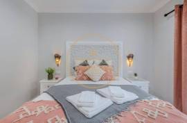 Holiday Rentals - 5 Bedroom Villa with Swimming Pool - S. Bartolomeu de Messines