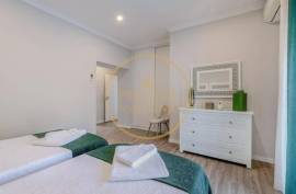 Holiday Rentals - 5 Bedroom Villa with Swimming Pool - S. Bartolomeu de Messines