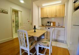 1 BEDROOM APARTMENT IN THE FORUM AREA 1 BEDROOM APARTMENT IN THE FORUM AREA