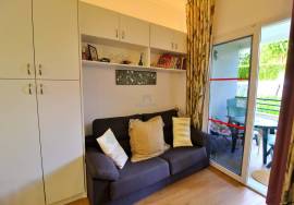 1 BEDROOM APARTMENT IN THE FORUM AREA 1 BEDROOM APARTMENT IN THE FORUM AREA