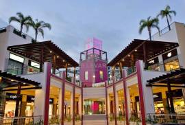 1 BEDROOM APARTMENT IN THE FORUM AREA 1 BEDROOM APARTMENT IN THE FORUM AREA