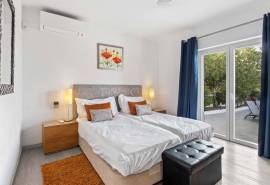 Almancil – Traditional 3-bedroom villa with pool and garage Almancil – Traditional 3-bedroom villa with pool and garage