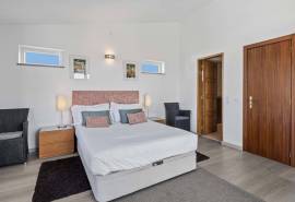 Almancil – Traditional 3-bedroom villa with pool and garage Almancil – Traditional 3-bedroom villa with pool and garage