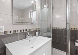 Almancil – Traditional 3-bedroom villa with pool and garage Almancil – Traditional 3-bedroom villa with pool and garage