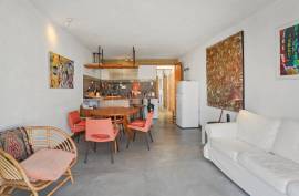 Tavira - Riverside property with 3-bedroom apartment & commercial space Tavira - Riverside property with 3-bedroom apartment & commercial space