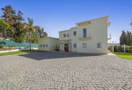 Carvoeiro - Immaculate 5-bedroom villa close to Centeanes Beach Carvoeiro - Immaculate 5-bedroom villa close to Centeanes Beach