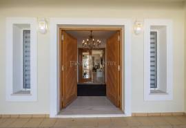 Carvoeiro - Immaculate 5-bedroom villa close to Centeanes Beach Carvoeiro - Immaculate 5-bedroom villa close to Centeanes Beach