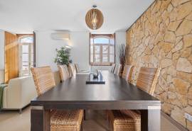 Albufeira Old Town – Investment property with two apartments and commercial studio Albufeira Old Town – Investment property with two apartments and commercial studio