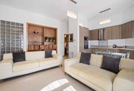 Albufeira Old Town – Investment property with two apartments and commercial studio Albufeira Old Town – Investment property with two apartments and commercial studio