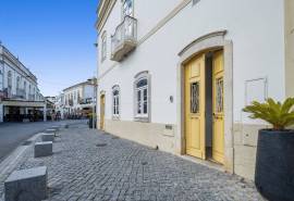 Albufeira Old Town – Investment property with two apartments and commercial studio Albufeira Old Town – Investment property with two apartments and commercial studio
