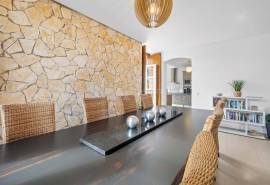 Albufeira Old Town – Investment property with two apartments and commercial studio Albufeira Old Town – Investment property with two apartments and commercial studio