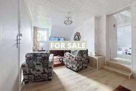 Detached Country House with Outbuildings