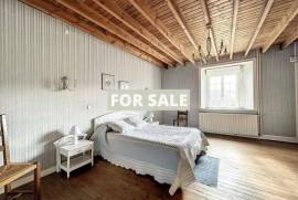 Two Country House with Outbuilding