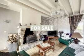 Two Country House with Outbuilding