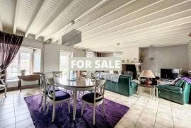 Two Country House with Outbuilding