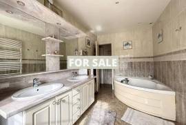 Two Country House with Outbuilding