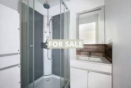 Detached Country House with Outbuilding