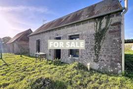 Detached Country House with Outbuilding