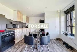 Detached Country House with Outbuilding